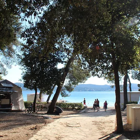 Üdülőpark S - Mobile Soline 4*